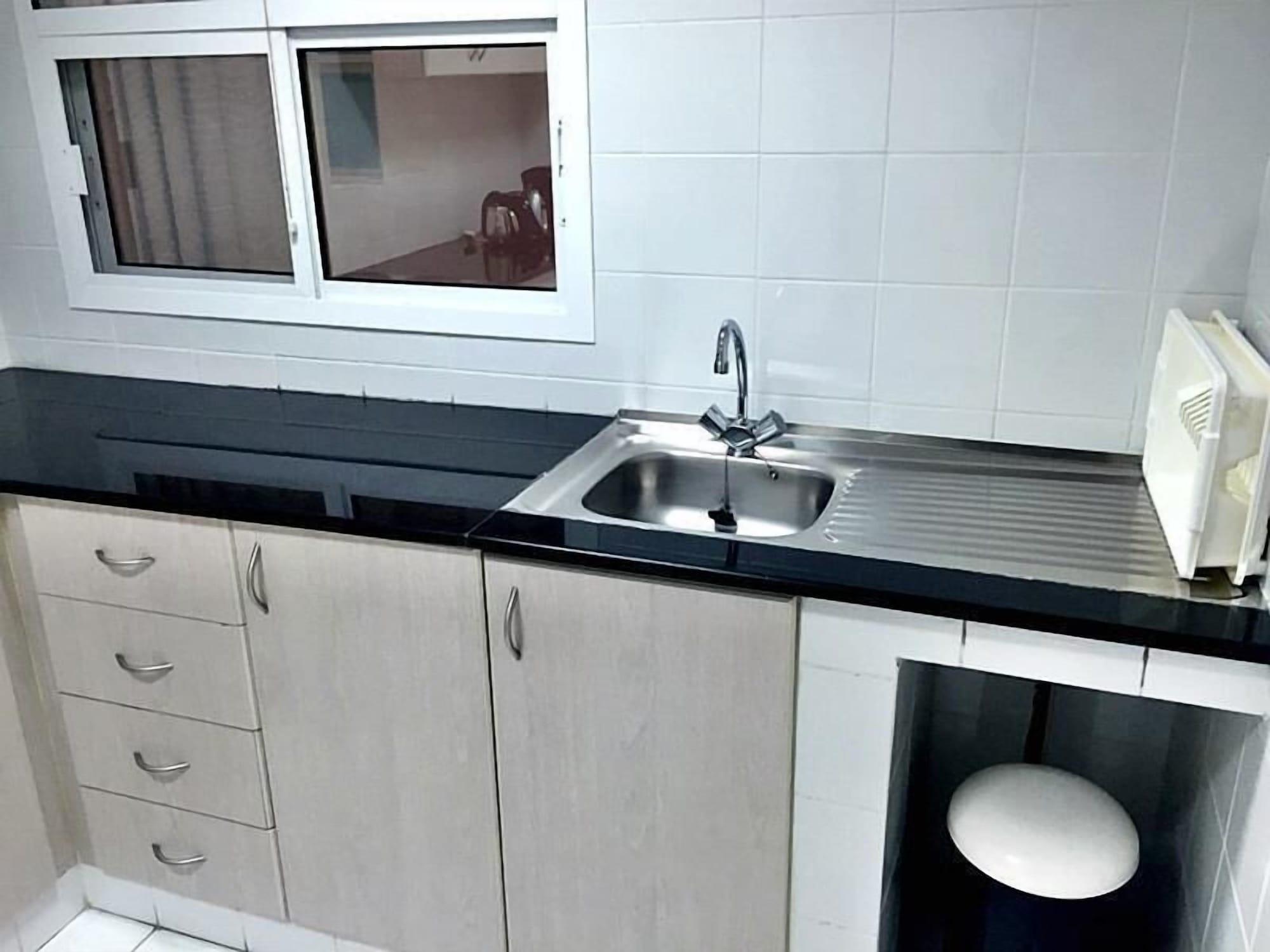 מוסקט Midan Hotel Suites מראה חיצוני תמונה