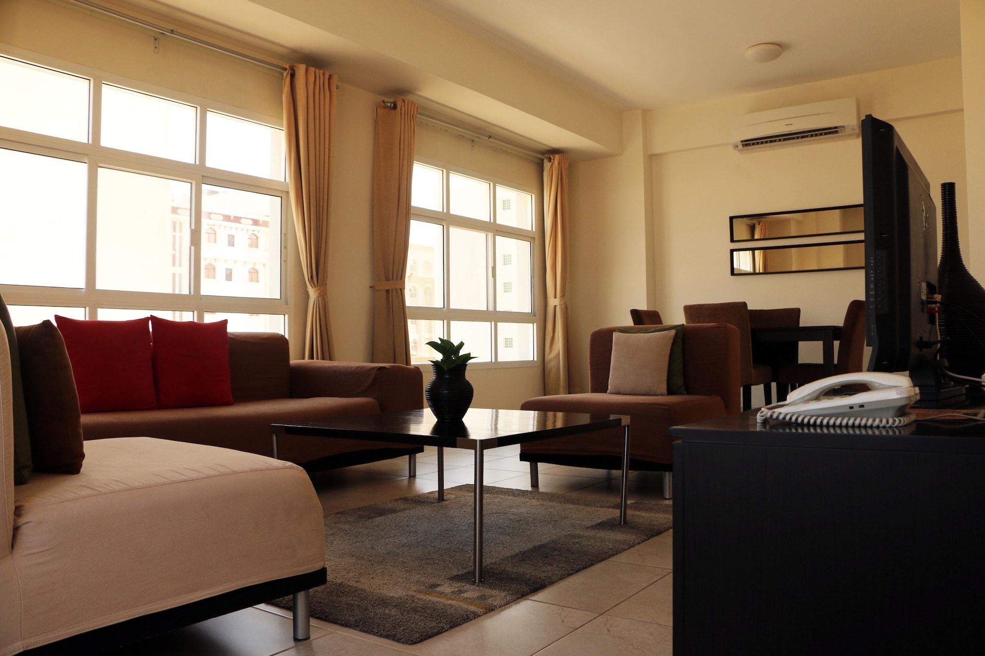 מוסקט Midan Hotel Suites מראה חיצוני תמונה